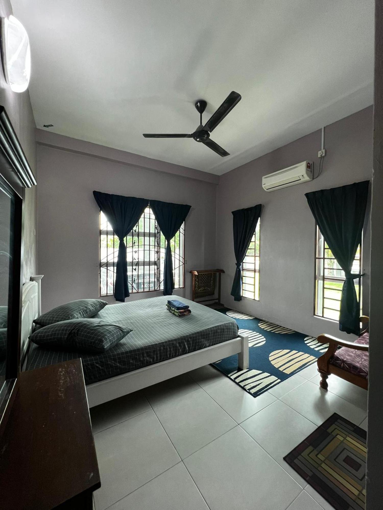Taiping Homestay Husna Afina المظهر الخارجي الصورة